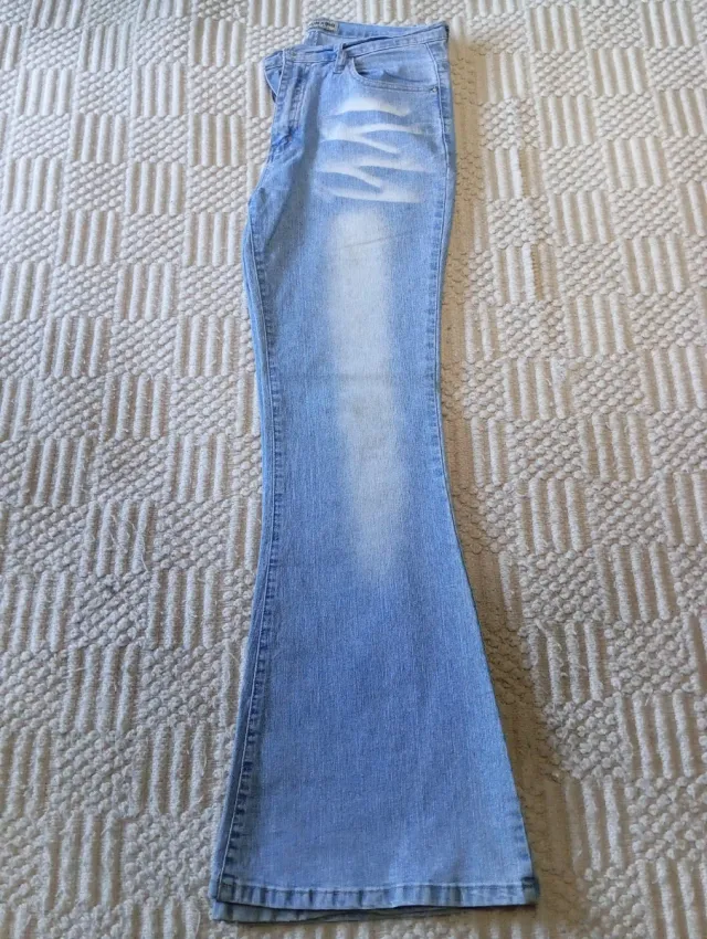 Vaqueros campana mujer elástico