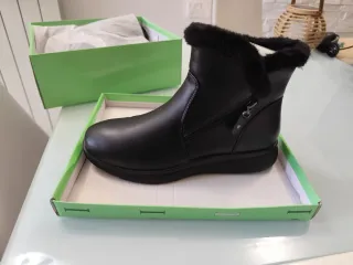 Stivaletti invernali donna n.41