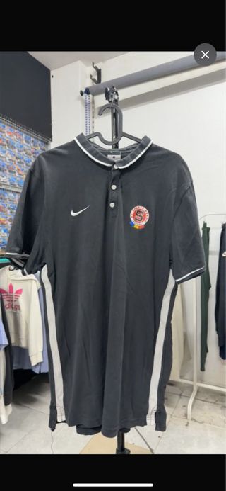 Camiseta de futbol Nike Negra con Logo