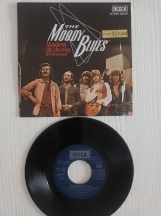 SINGLES THE MOODY BLUES