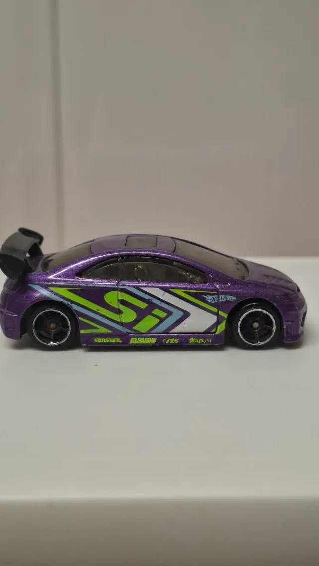 Honda Civic año 2006 Hotweels. ENVIO POR INPOST