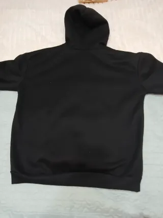 Sudadera Negra con Logo NOFS