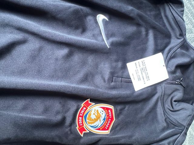 Sudadera entrenamiento Nike negra