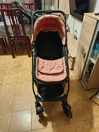 Carro de bebé Kikka Boo rosa y negro