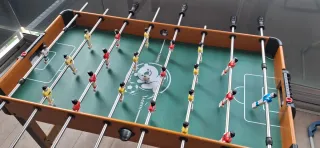 Futbolín HOMCOM madera +7 años