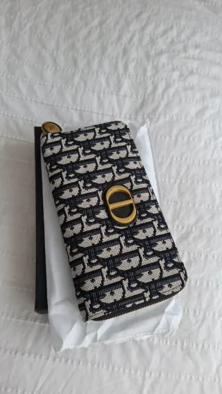 Billetera Dior Beige y Dorada