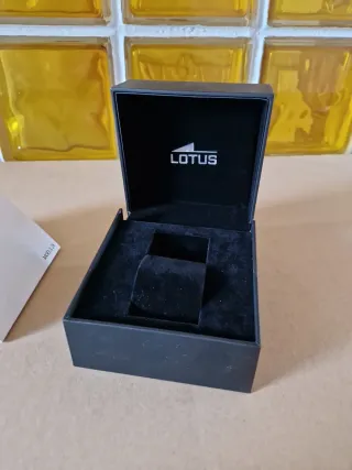 Caja Reloj Lotus Modelo L26