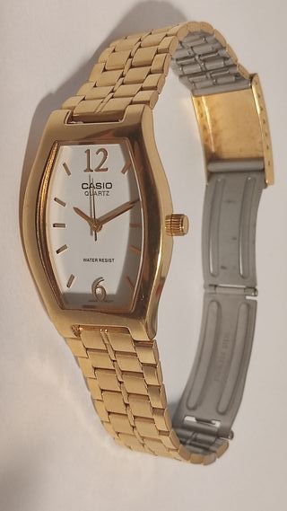 Reloj Casio Mujer Collection Vintage Dorado