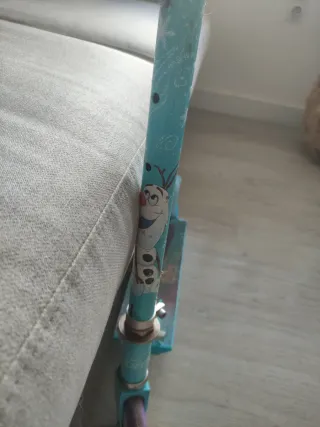 Patinete infantil Frozen