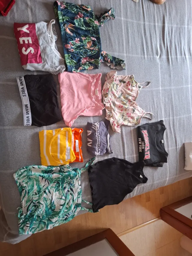 Lote 10 camisetas y tops niña