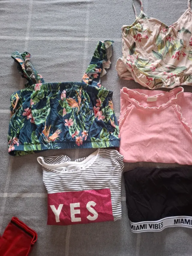 Lote 10 camisetas y tops niña