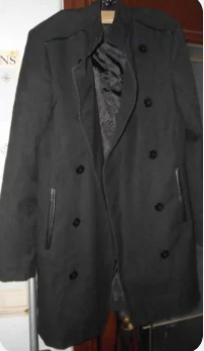 Abric de la marca Celio. Talla S.