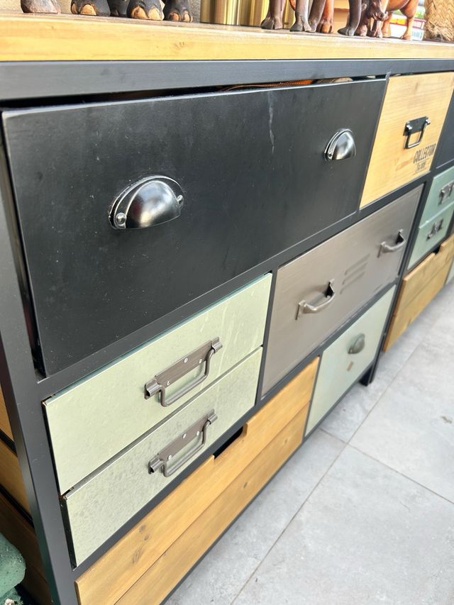Cajoneras Vintage Metal y Madera