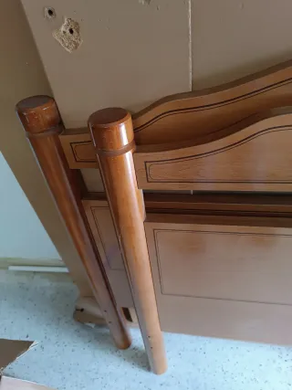 2 cabeceros de madera para cama de 105