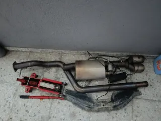 Escape con Válvulas