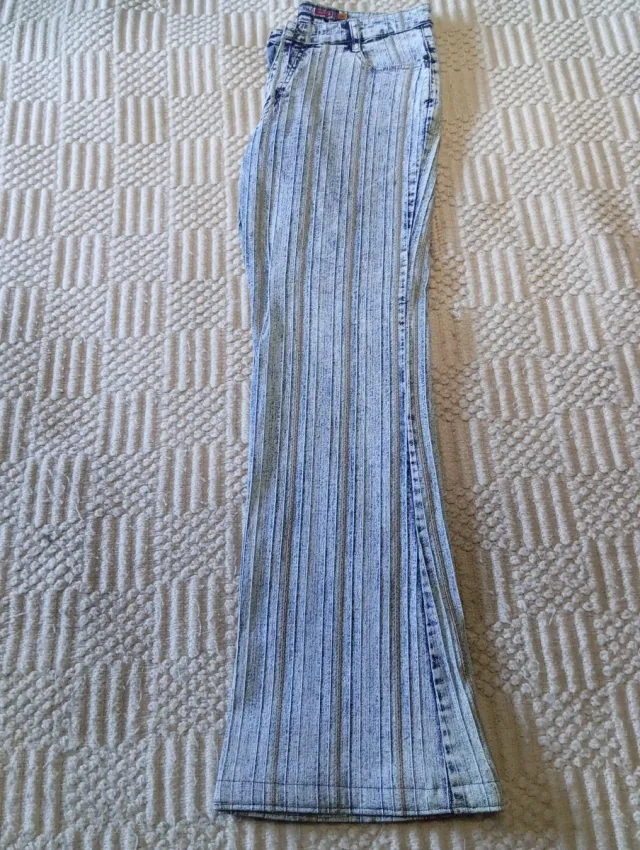 Vaqueros mujer acampanados elástico