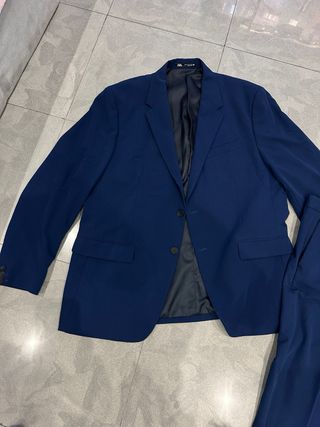 Traje Zara Azul Marino