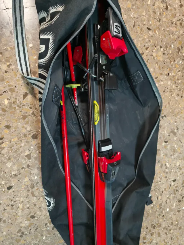 Esquís Salomon Axendo