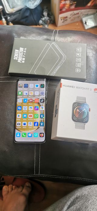 Huawei P50 Pro + Protezione Schermo + Watch Fit 3