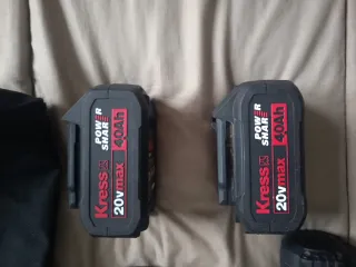 Atornillador  impacto Kress 20Vmax 4.0Ah muy poco