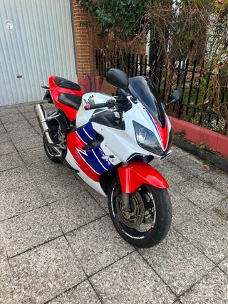 Honda CBR 600 F4i Sport