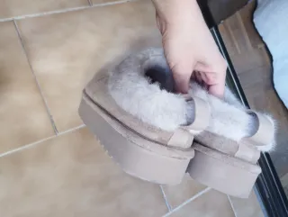 Botas calentitas pelo Primark Talla 40 Beige claro