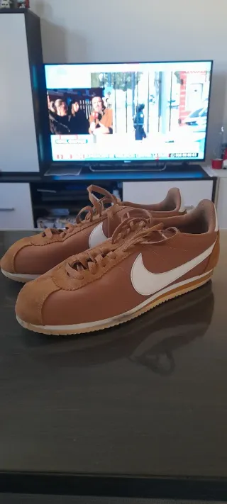 Nike Cortez Marrones Talla 44