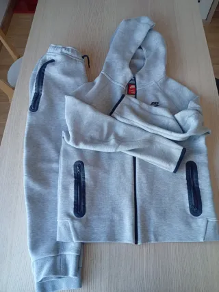 Pantalón + Chaqueta Regalo