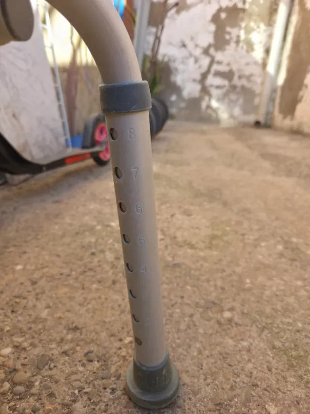 Silla de ducha con respaldo