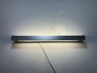 Lampada parete metallo alluminio Led orientabile