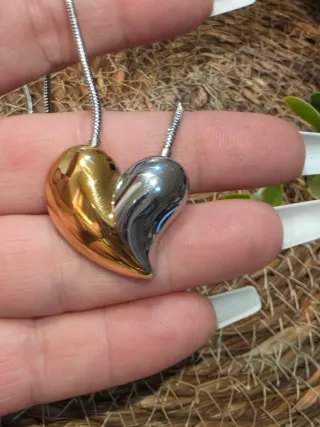 Collar tendencia Corazón Acero Dorado y Plateado