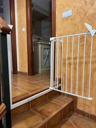 Barandilla seguridad bebé Munchkin