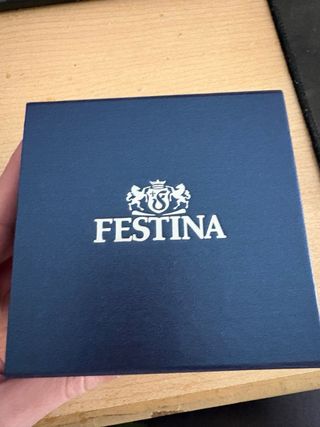 Reloj Festina Plata y Blanco