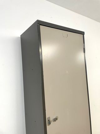 Taquilla industrial metálica