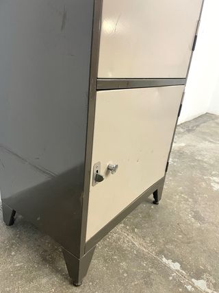 Taquilla industrial metálica