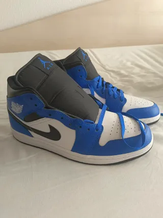 Nike Air Jordan 1 Mid (2 pares)