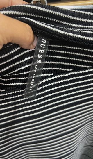 Falda Guess Rayas Blanco y Negro