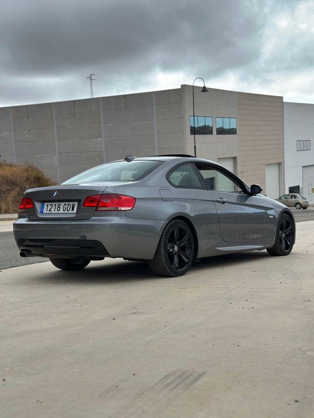 BMW Serie 3 coupé e92 320i pack m