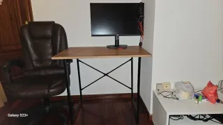 Silla de escritorio marrón