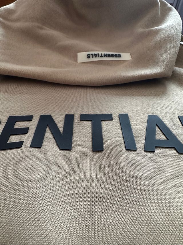 Sudadera Essentials Beige