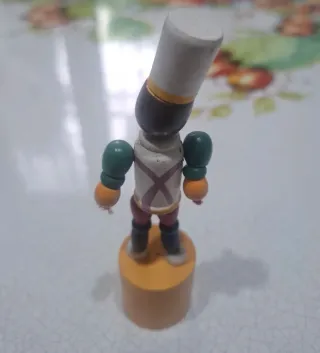 4 statuette vintage legno, tra cui Pinocchio