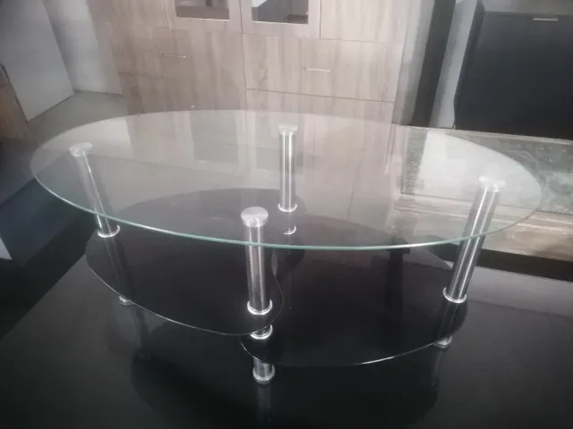 Mesa de centro ovalada cristal y metal