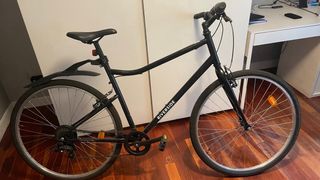 Bicicleta urbana negra