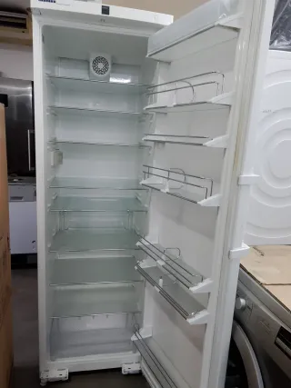Nevera Liebherr Blanca