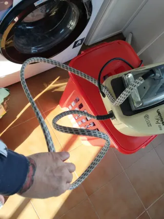 Vaporeta Polti. Funciona muy bien