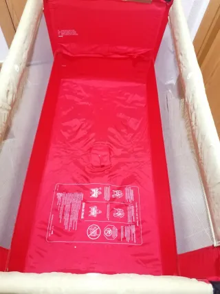 Parque/Cuna de viaje con colchón plegable