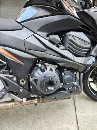 URGE VENTA DE MOTO kawasaki z800abs  2016