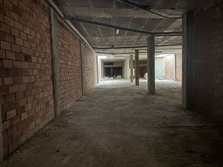 Local comercial en venta en Picassent