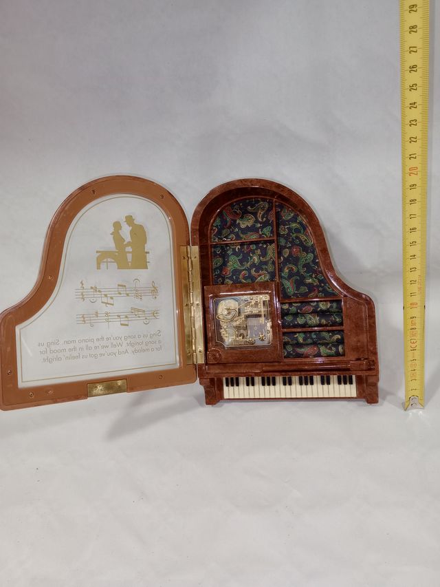 Joyero Musical Piano Marrón