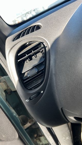 Ford fiesta varias piezas